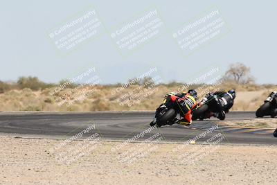 media/Apr-20-2025-CVMA (Sun) [[39090e8767]]/Race 16-Formula Middleweight/
